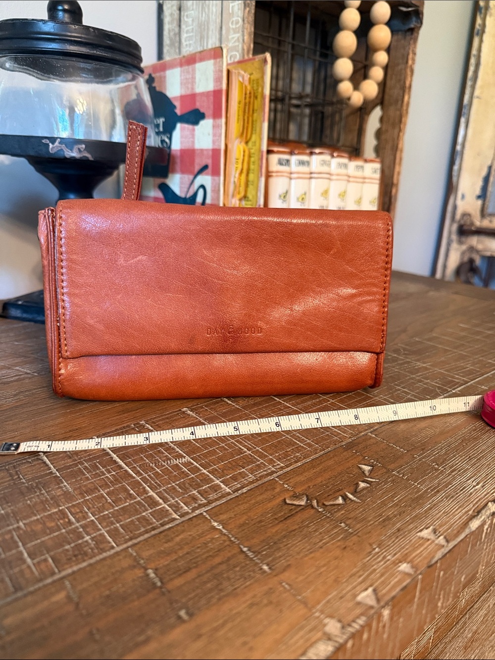 DAN & SHAY Leather Men's Wallet - Rustic Orange Brown